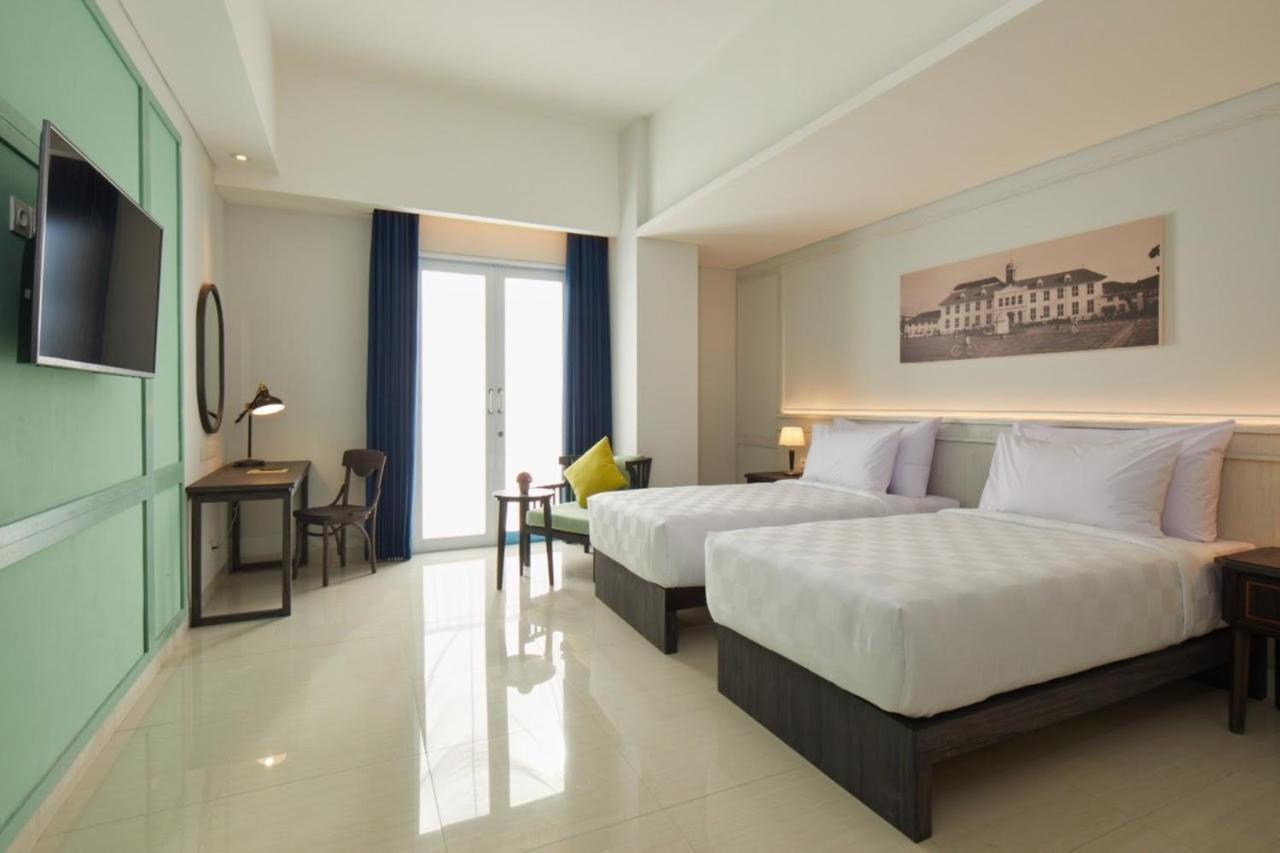 Jambuluwuk Thamrin Hotel Jakarta Exterior photo